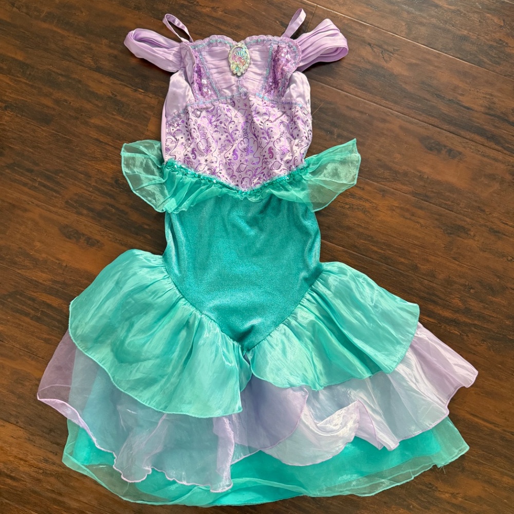 5/6 Disney princess Ariel Little mermaid dress up costume - Picture 3 of 4